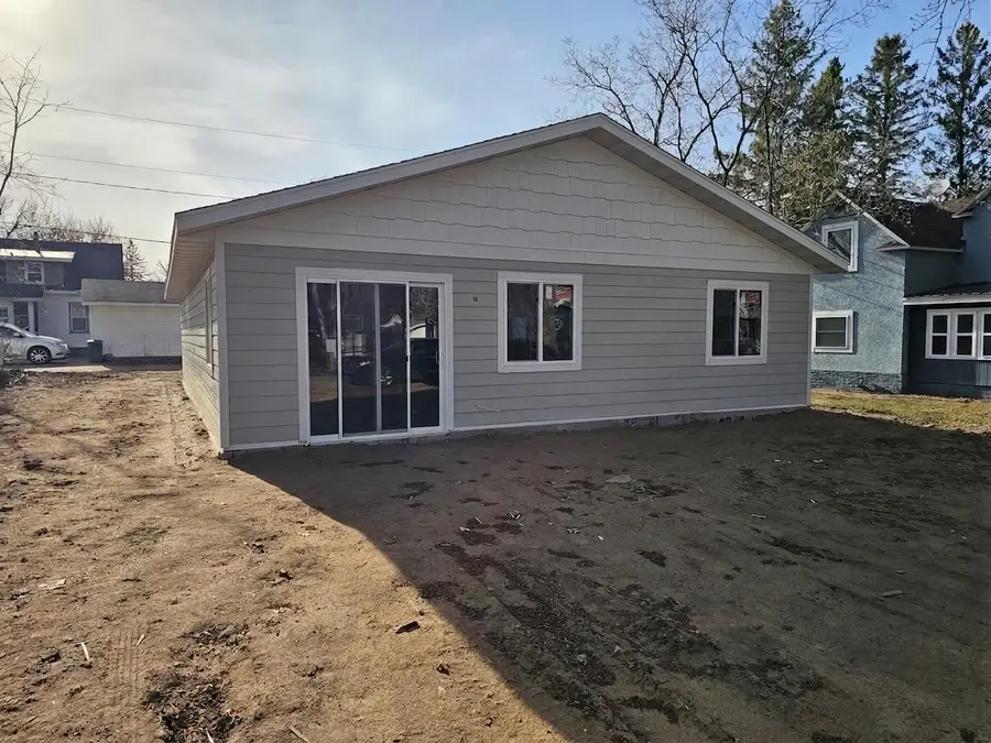 424 Erie Avenue, Crosby, MN 56441 - #2