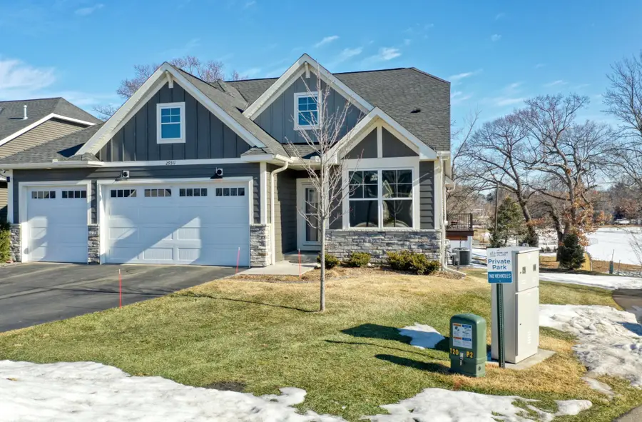 29311 Kenwood Way, Chisago City, MN 55013 - #3