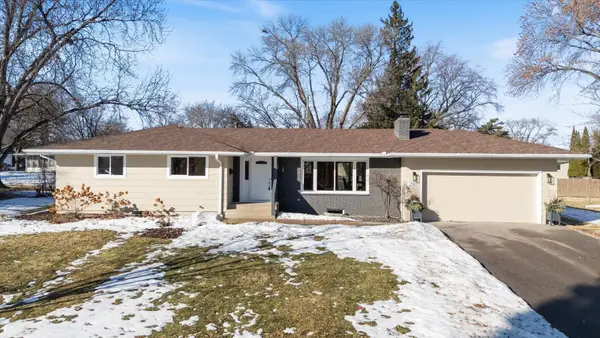 2001 Rhode Island Avenue N, Golden Valley, MN 55427