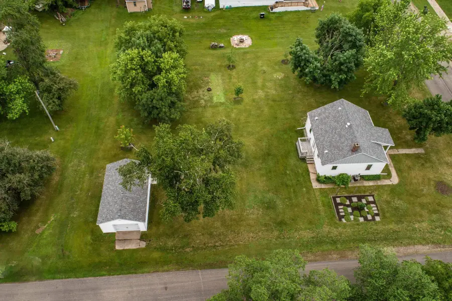 202 Lake Avenue S, Ottertail, MN 56571 - #3