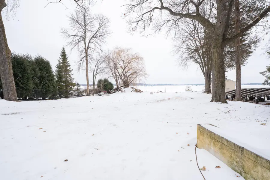 6617 N Shore Trail N, Forest Lake, MN 55025 - #3