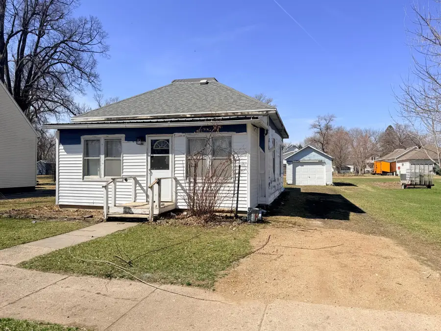 536 Cedar Avenue, Westbrook, MN 56183 - #2
