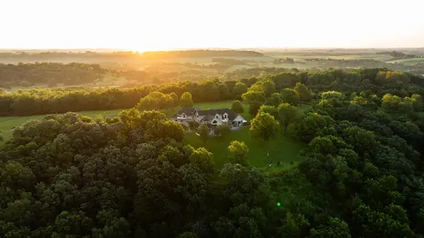 32592 Juniper Road, Chatfield, MN 55923