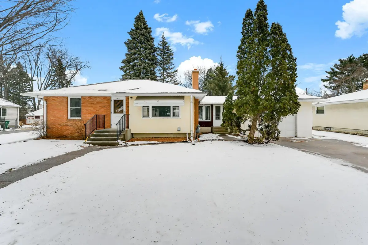2972 Woodbridge Street, Roseville, MN 55113 - #1