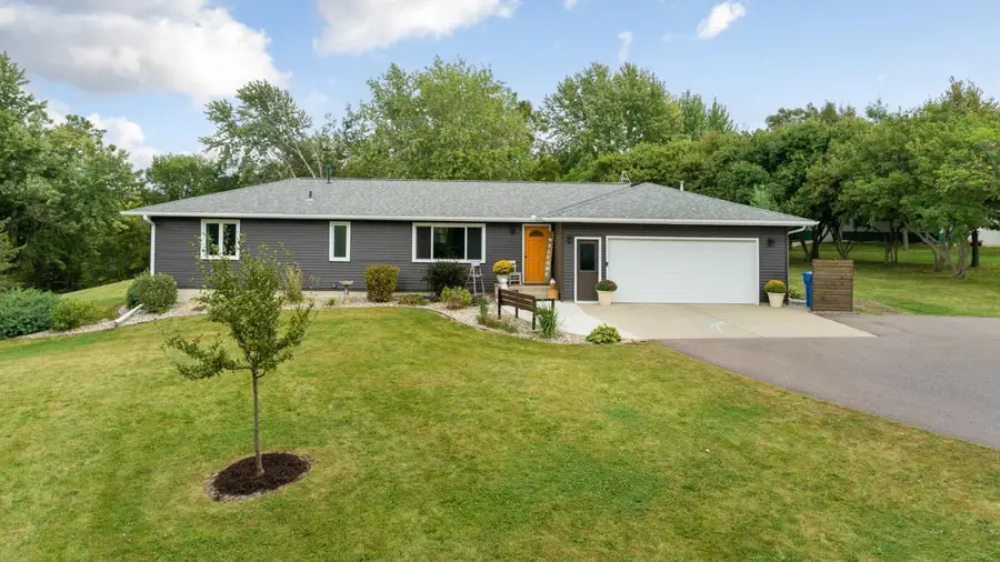 48135 Red Iron Road, Kasota, MN 56050 - #2