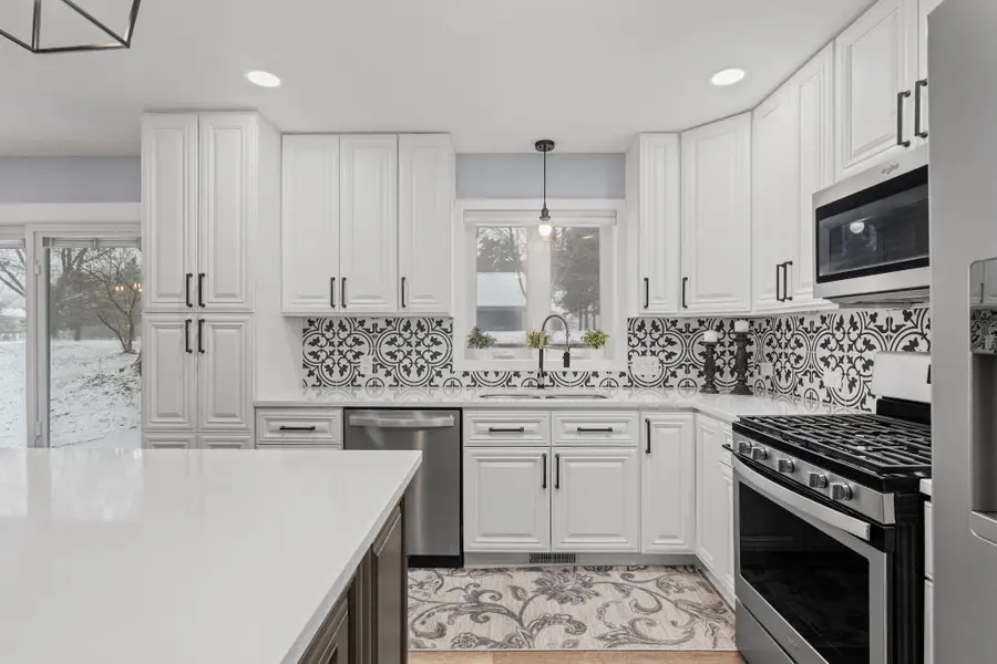 2129 Arkwright Street, Saint Paul, MN 55117 - #3