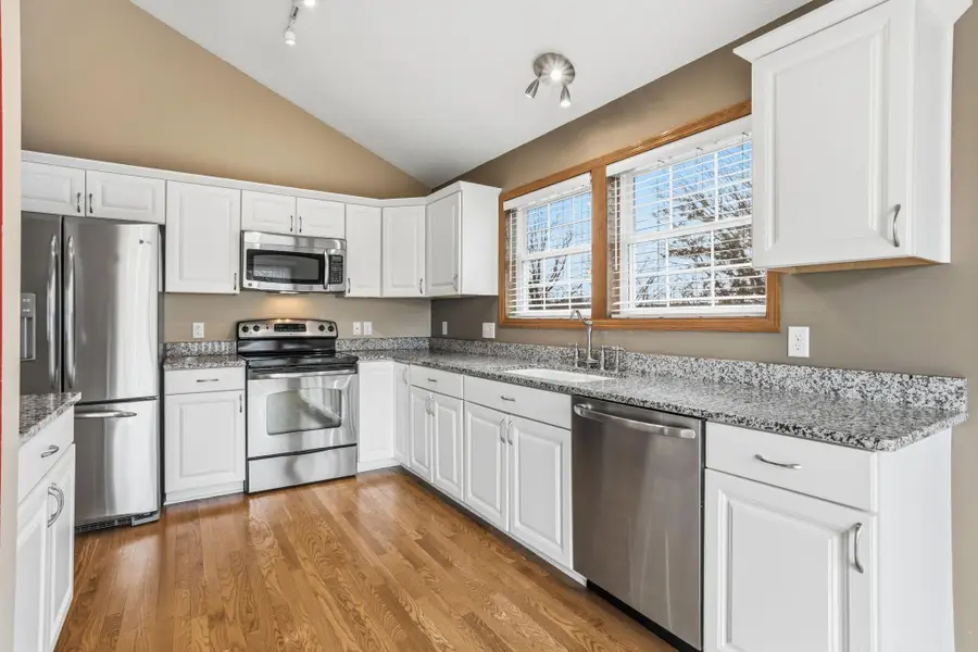 7506 Hampton Lane, Shakopee, MN 55379 - #2