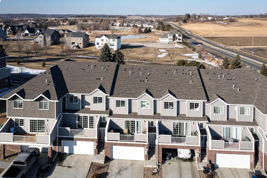 697 Shardlow Place Ne, Byron, MN 55920 - #3