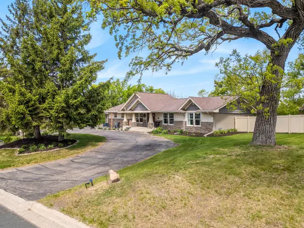6420 Bluff Drive, Bloomington, MN 55438