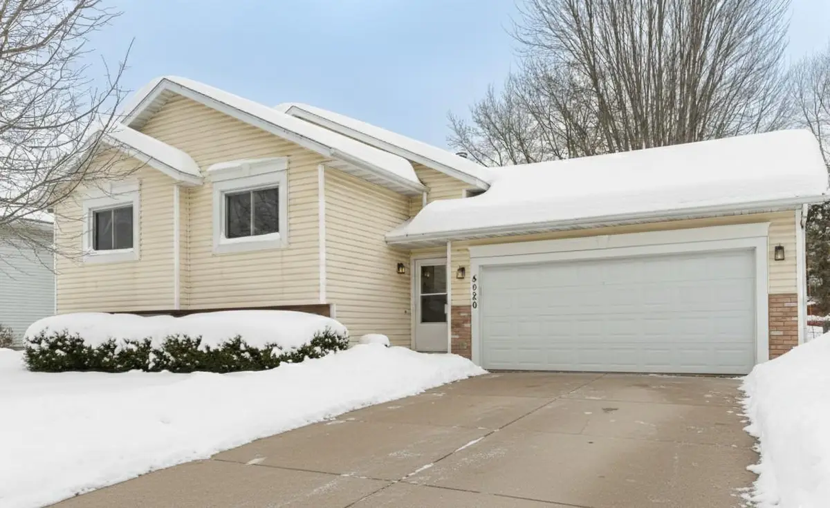 5920 44th Avenue Nw, Rochester, MN 55901 - #1