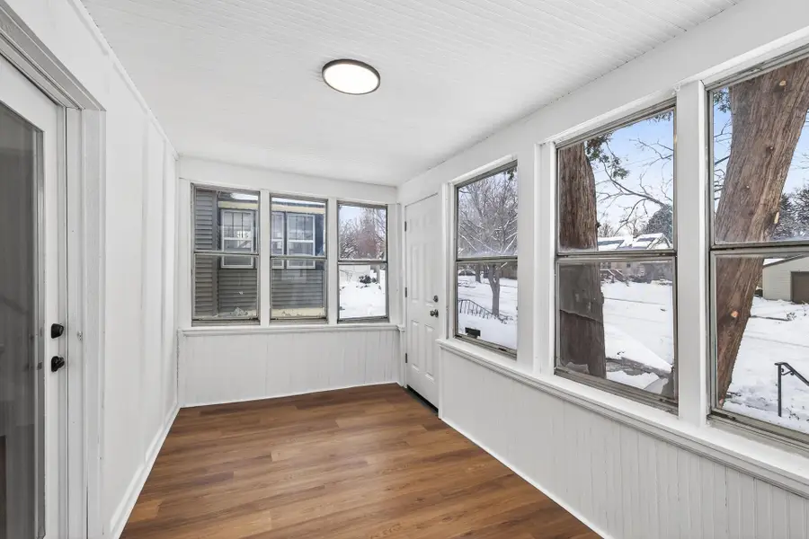 342 Curtice Street W, Saint Paul, MN 55107 - #2