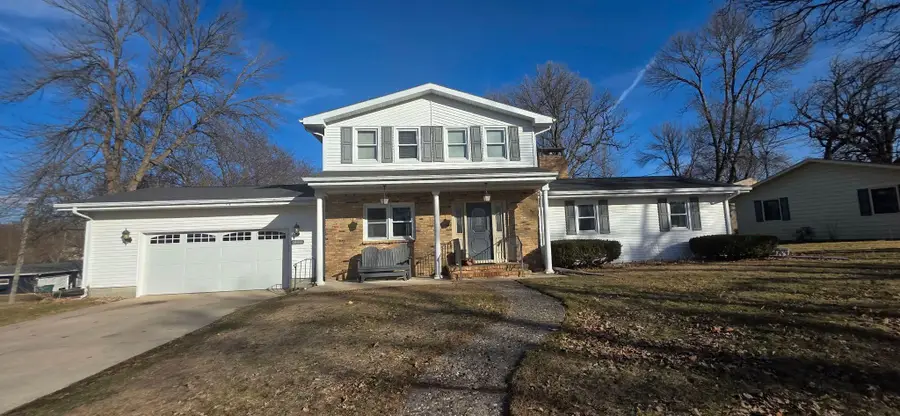 1106 Foothills Circle, Albert Lea, MN 56007 - #2