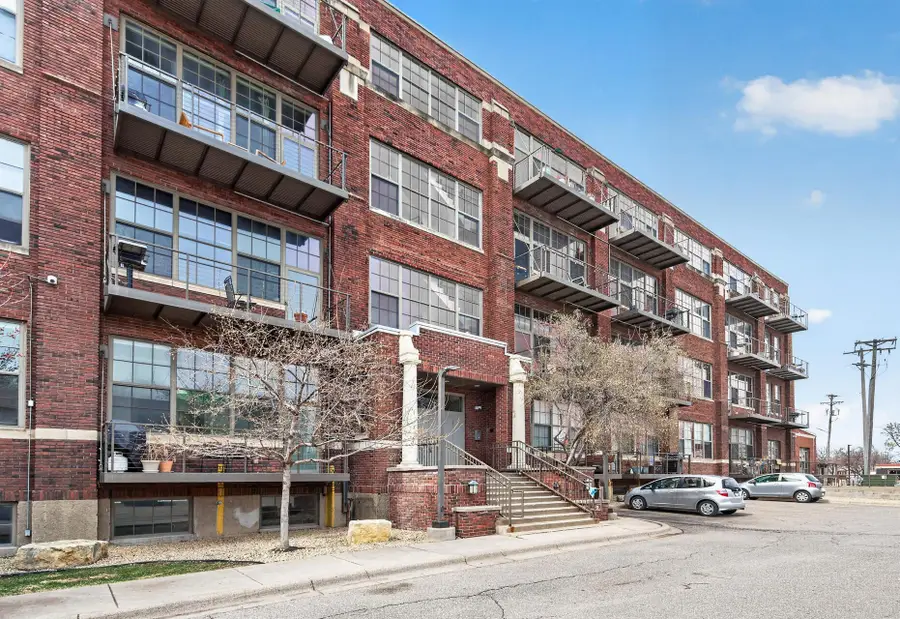 1901 E Hennepin Avenue #104, Minneapolis, MN 55413 - #2