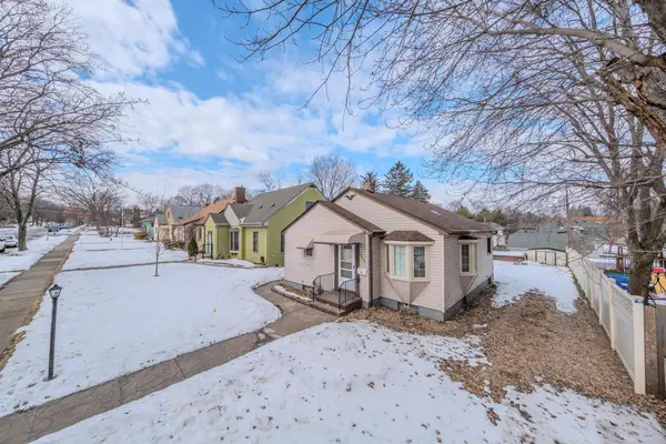 1223 Mclean Avenue, Saint Paul, MN 55106