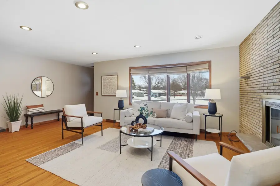 2846 Sumter Avenue N, Minneapolis, MN 55427 - #2