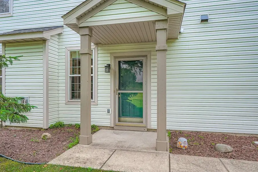 16373 Javari Court, Lakeville, MN 55044 - #3