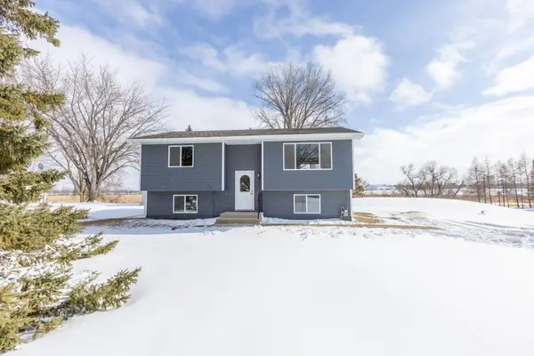 5622 Jeffery Avenue Sw, Howard Lake, MN 55349