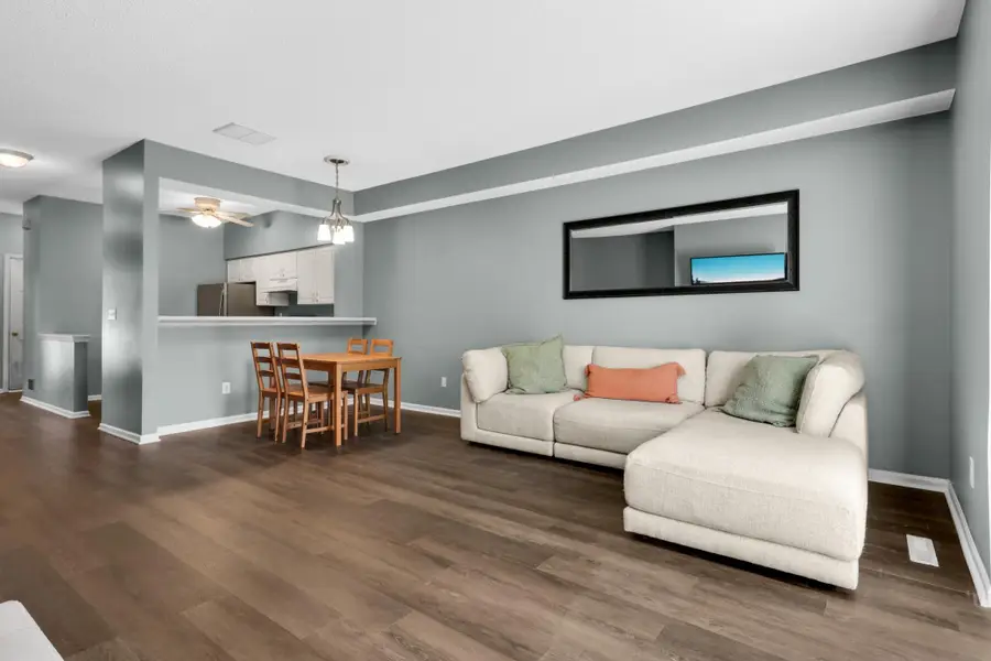 11724 Ryan Circle #1602, Burnsville, MN 55337 - #2