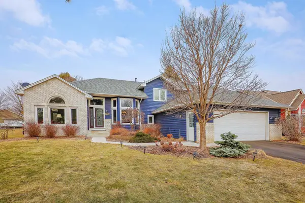 9113 Barrington Terrace, Minneapolis, MN 55443