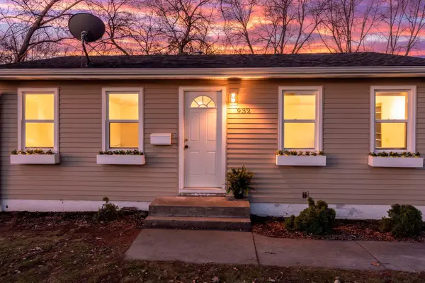 932 Monroe Street, Anoka, MN 55303