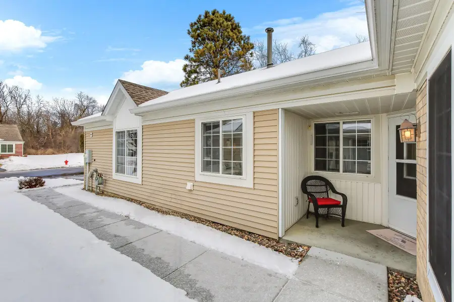 10481 Bay View Lane, Woodbury, MN 55129 - #3