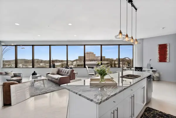 5601 Smetana Drive #608, Hopkins, MN 55343