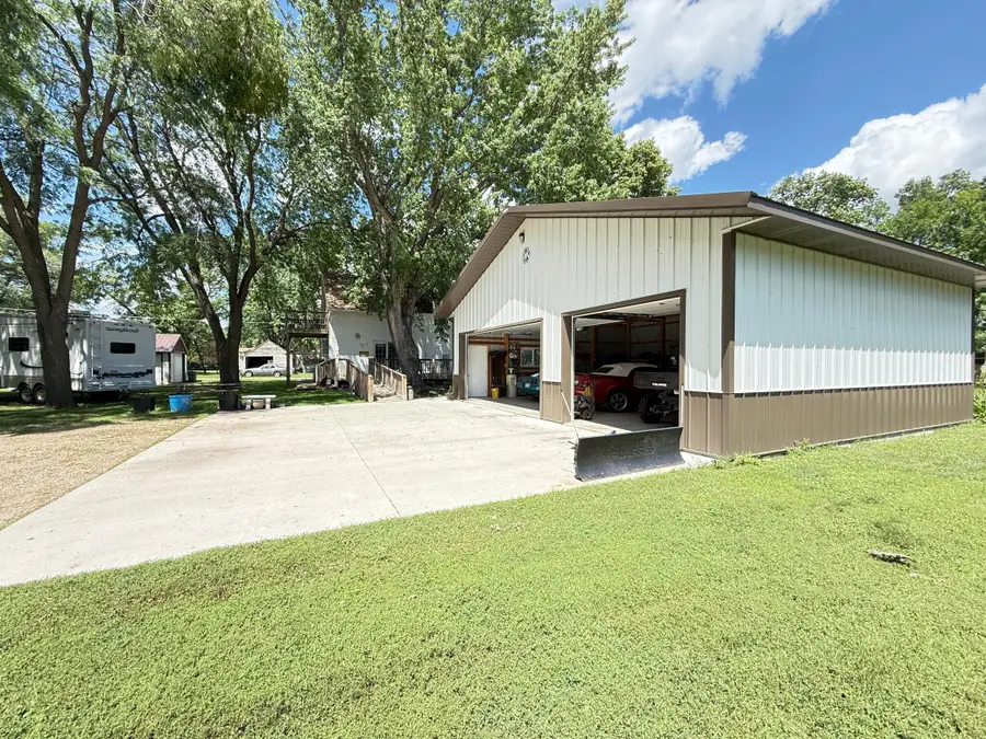 135 N Petrick Street, Appleton, MN 56208 - #3