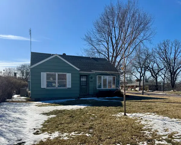 402 E Walnut Street, Redwood Falls, MN 56283