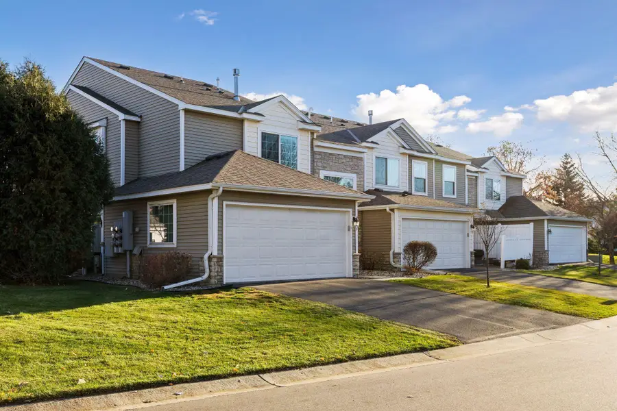 319 Wilderness Drive, Chaska, MN 55318 - #2