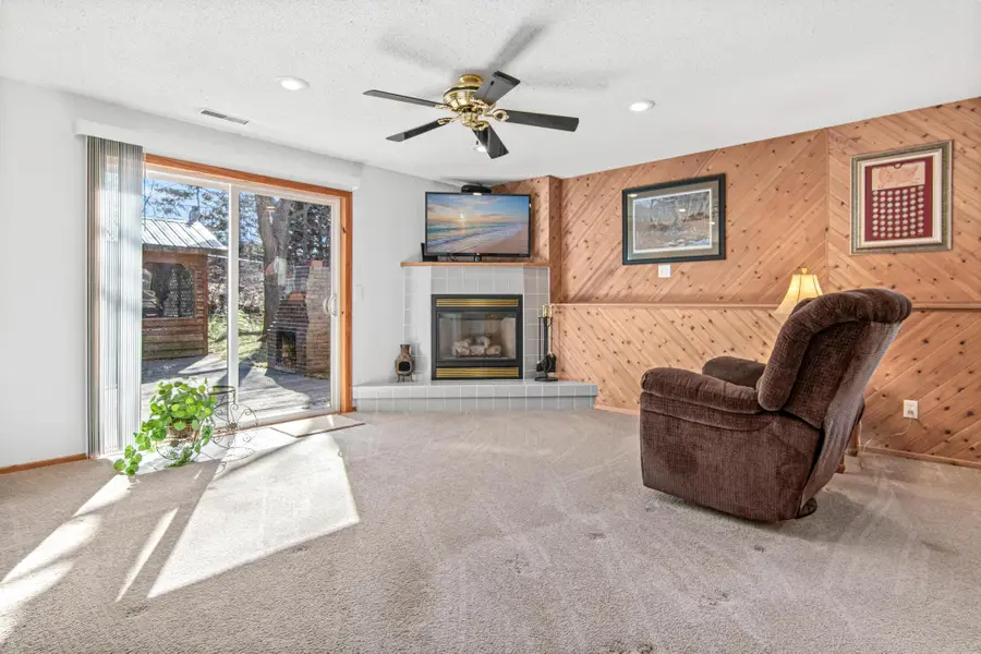 7109 Upper 36th Street N, Oakdale, MN 55128 - #2