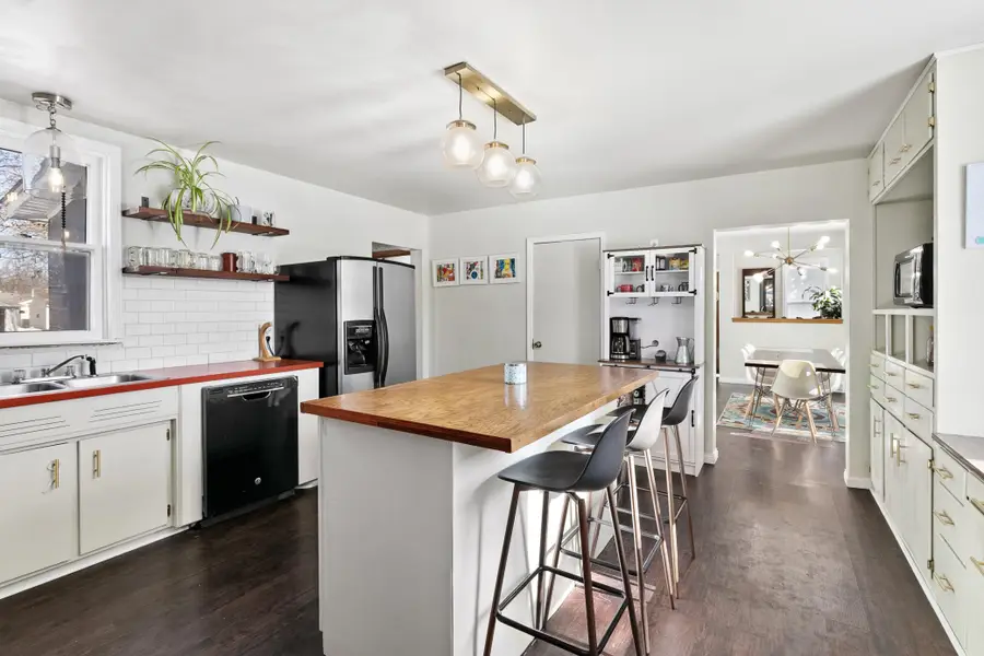 702 4th Street Sw, Little Falls, MN 56345 - #3