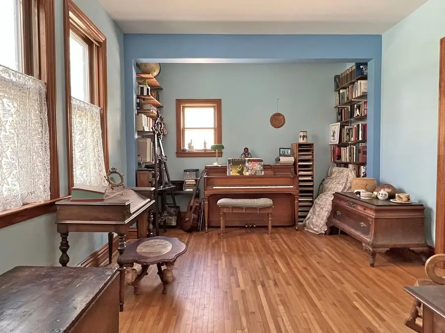 536 Dayton Avenue, Saint Paul, MN 55102 - #2