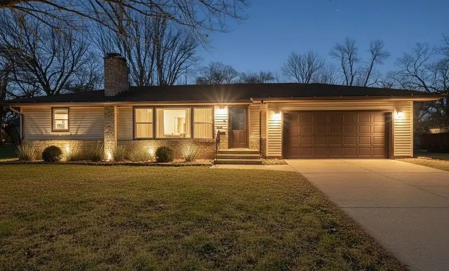 810 57th Avenue N, Minneapolis, MN 55430 - #3