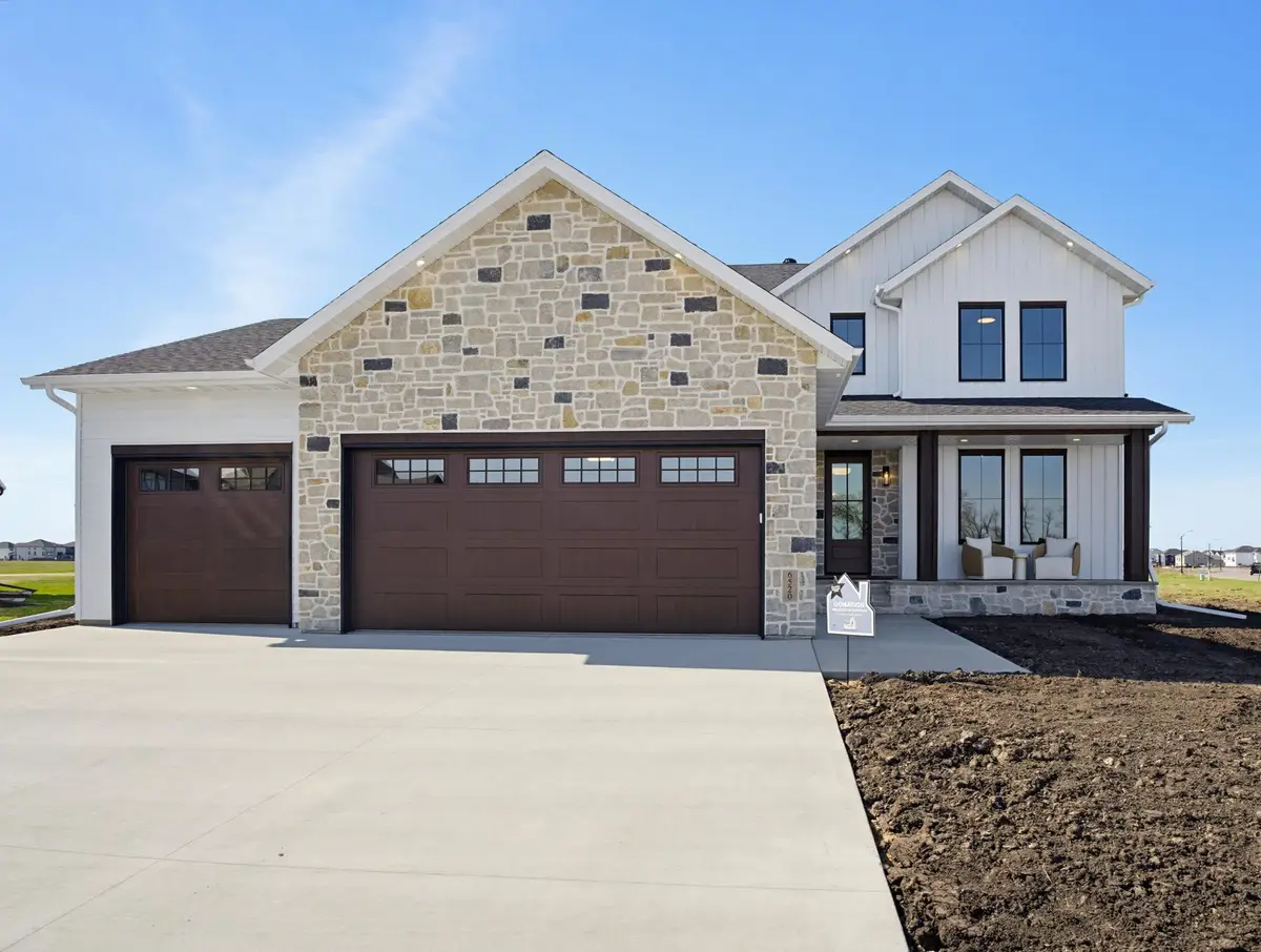 6520 Selkirk Drive S, Fargo, ND 58104 - #1
