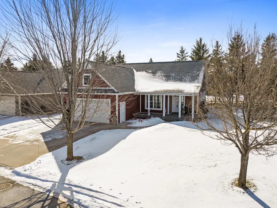 936 White Spruce Way Nw, Alexandria, MN 56308 - #2