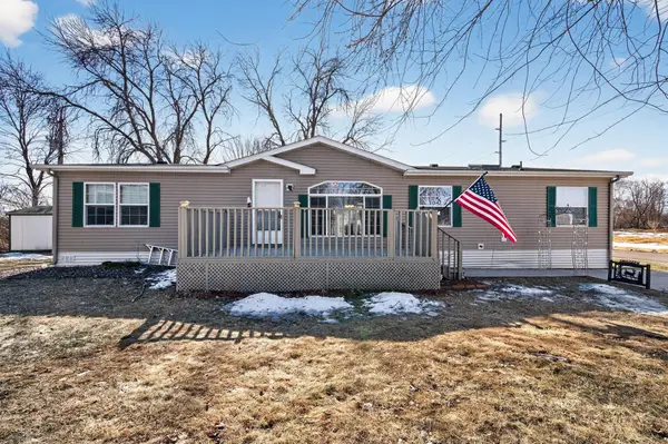 3002 Meadow Lane Ne, Andover, MN 55304