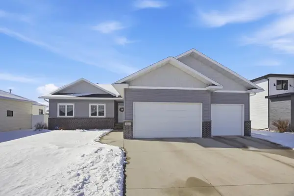 2624 8th Street W, West Fargo, ND 58078