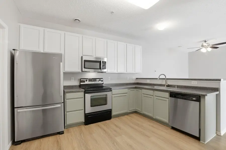 4771 Blaine Avenue #302, Inver Grove Heights, MN 55076 - #2