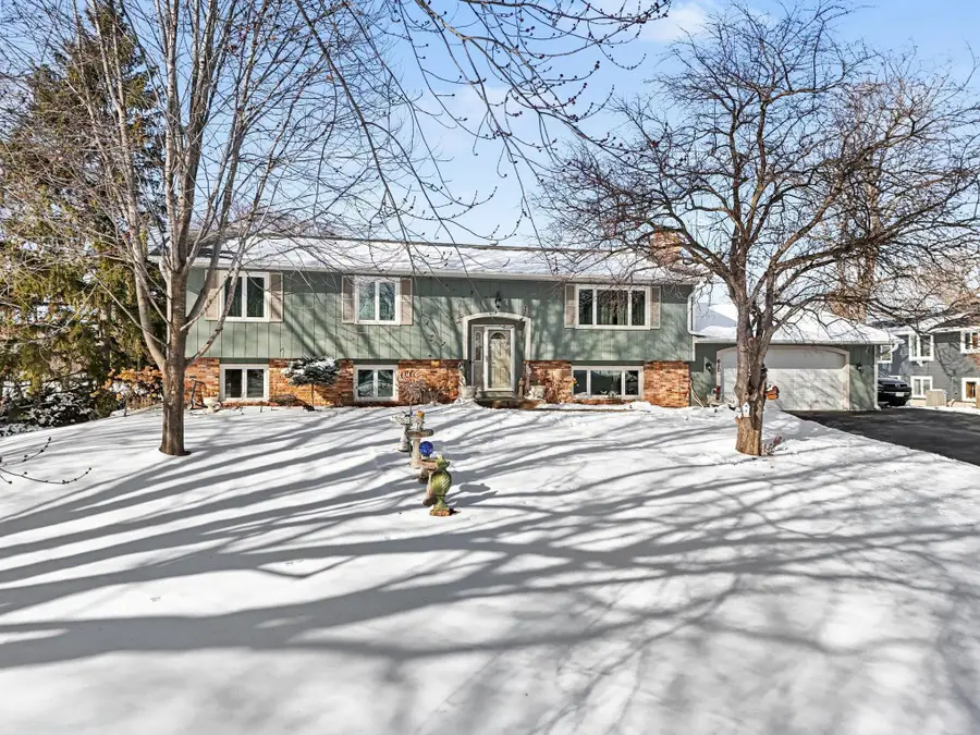 630 Tyrol Lane, Shakopee, MN 55379 - #3