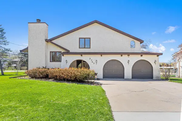 2347 Greenbrier Circle, Saint Paul, MN 55117