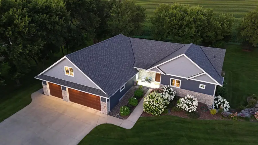 1412 Fairacre Lane Sw, Willmar, MN 56201 - #3