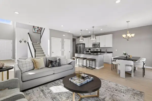 6998 Archer Trail, Inver Grove Heights, MN 55077