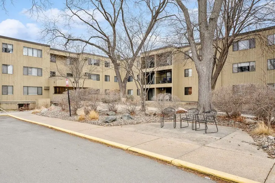 4101 Parklawn Avenue #310, Minneapolis, MN 55435 - #2