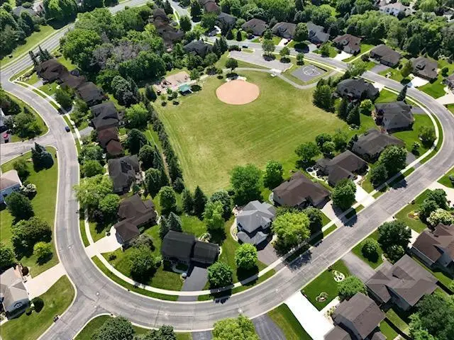 9125 Windsor Avenue, Savage, MN 55378 - #2