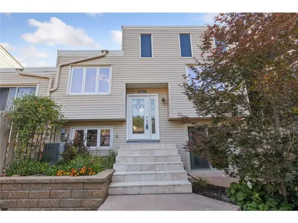 5673 W Bavarian Pass, Minneapolis, MN 55432