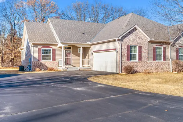 4854 384th Trail, North Branch, MN 55056