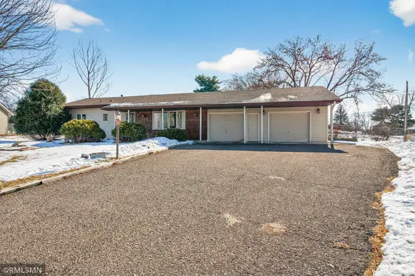 200 109th Avenue Nw, Minneapolis, MN 55448