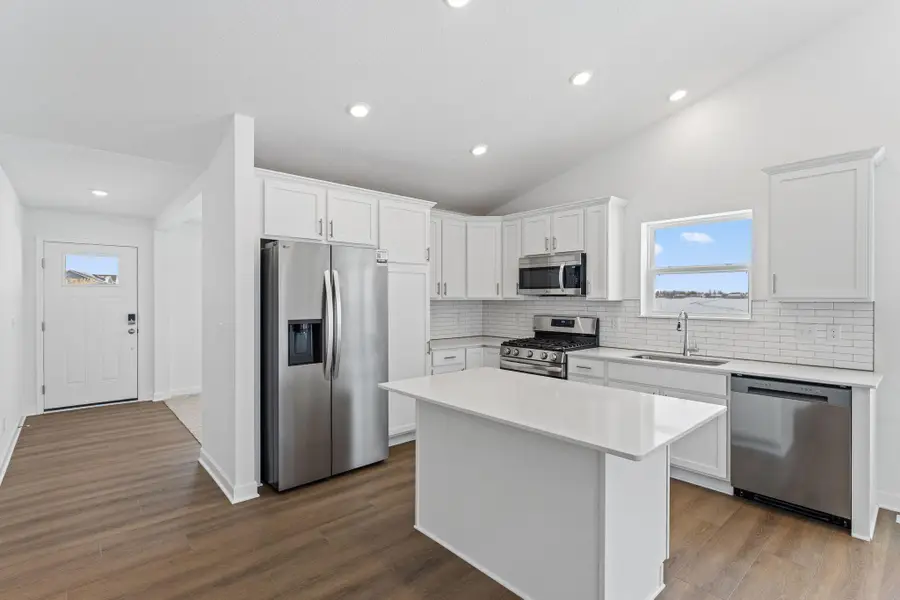 8510 Farmstead Avenue Ne, Monticello, MN 55362 - #3