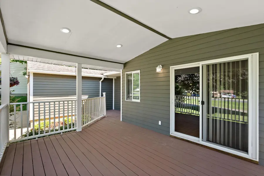 212 Central Avenue S, Norwood Young America, MN 55397 - #2