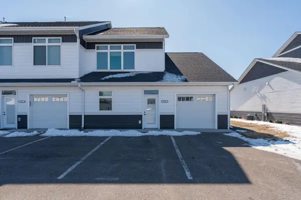 417 Prairie Rose Trail, Mankato, MN 56001